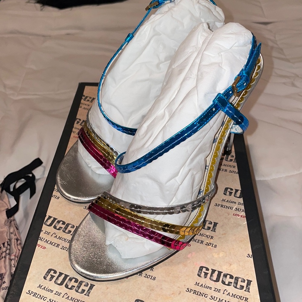 Gucci heeled sandals size 38 US size 7.  100% authentic